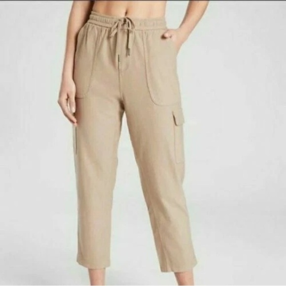 ATHLETA Farallon Cargo Crop Jogger Pants Silt Taupe - Picture 3 of 15